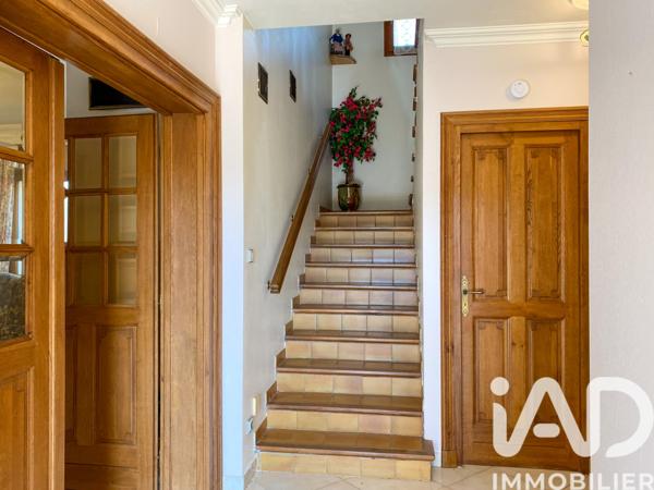 Maison à vendre 5 pièces 133 m² Bagnols-sur-Cèze