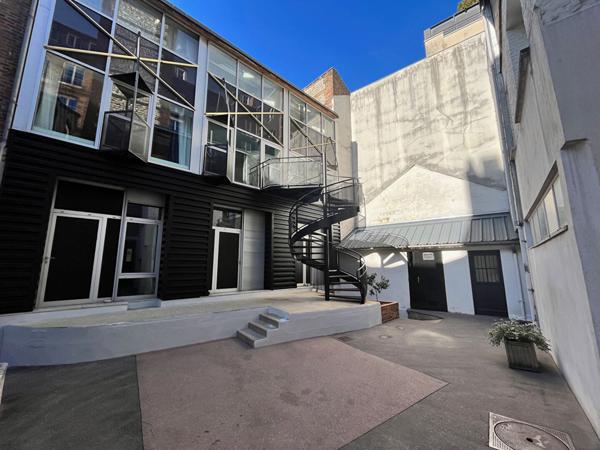 Appartement 2 pièces Place st Marc