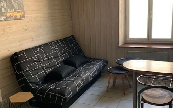 Appartement à louer    1 pièce •  Argentan