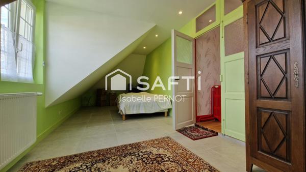 CHABLIS – Demeure de caractère 206 m² – 5 chambres – Parc arboré
