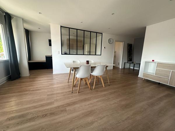 Appartement 5 pièces 110.36 m2