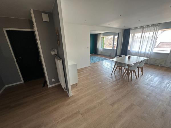 Appartement 5 pièces 110.36 m2