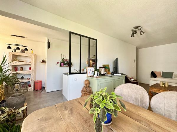 Appartement 3 pièce(s) 64.55 m2 , Bordeaux