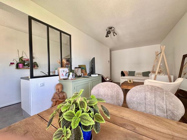 Appartement 3 pièce(s) 64.55 m2 , Bordeaux