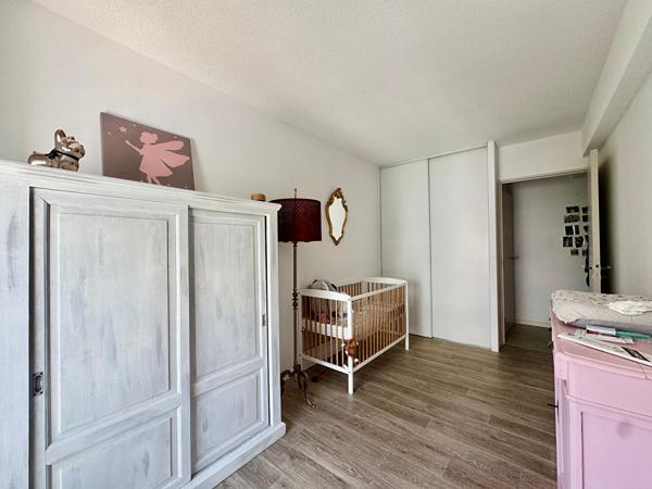 Appartement 3 pièce(s) 64.55 m2 , Bordeaux