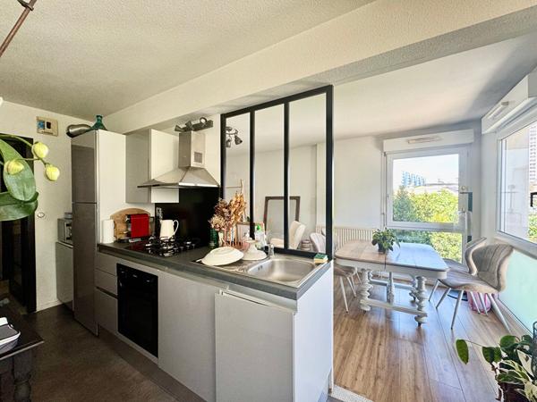 Appartement 3 pièce(s) 64.55 m2 , Bordeaux