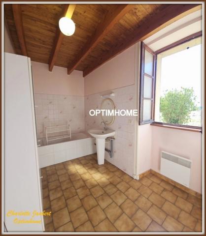 Maison à vendre 5 pièces CHALAIS (16)