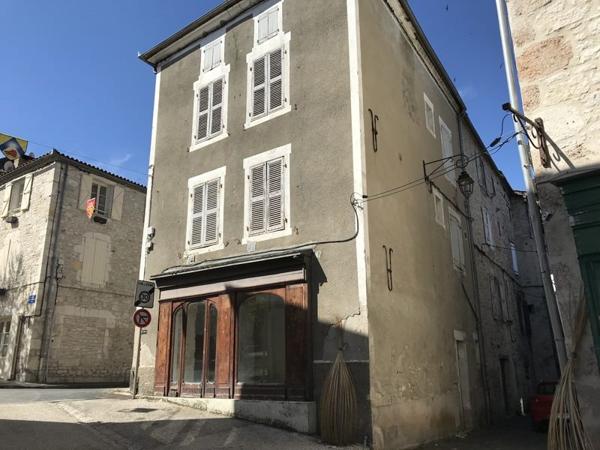 Immeuble à vendre 50 000 € Souillac 109 m² DPE G