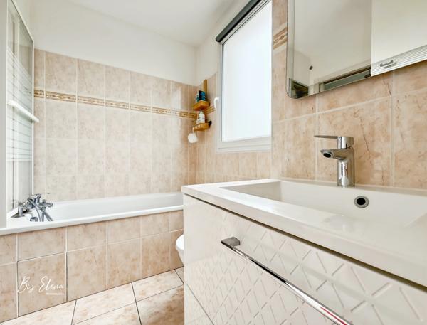 Duplex d’exception — Terrasse toit - Vue panoramique - Dernier étage.