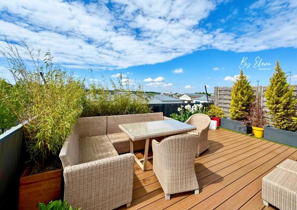 Duplex d’exception — Terrasse toit - Vue panoramique - Dernier étage.