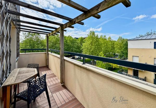 Duplex d’exception — Terrasse toit - Vue panoramique - Dernier étage.