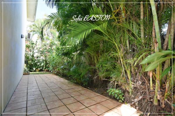 DUCOS Sous COMPROMIS Emplacement N°1 - Maison P4 de 101 m² + Terrasses - Terrain plat de 196,00 m² - Dpt Martinique (972), à vendre