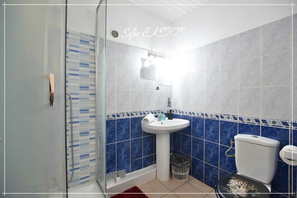 DUCOS Sous COMPROMIS Emplacement N°1 - Maison P4 de 101 m² + Terrasses - Terrain plat de 196,00 m² - Dpt Martinique (972), à vendre