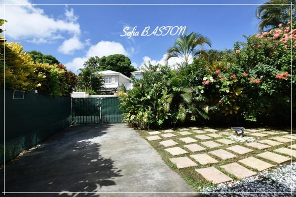 DUCOS Sous COMPROMIS Emplacement N°1 - Maison P4 de 101 m² + Terrasses - Terrain plat de 196,00 m² - Dpt Martinique (972), à vendre
