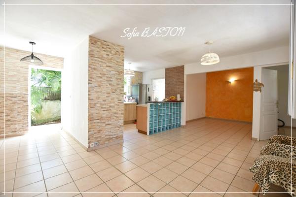 DUCOS Sous COMPROMIS Emplacement N°1 - Maison P4 de 101 m² + Terrasses - Terrain plat de 196,00 m² - Dpt Martinique (972), à vendre