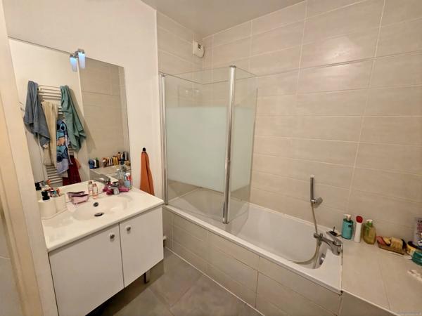 Appartement T4 avec 2 terrasses et parkings