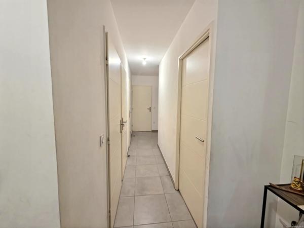 Appartement T4 avec 2 terrasses et parkings