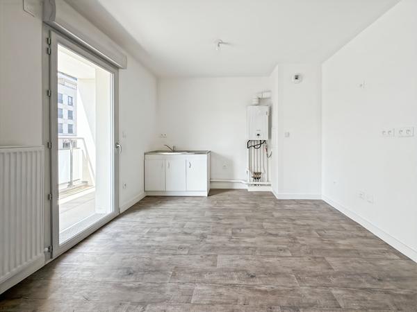 Appartement Jouy Le Moutier 4 pièce(s) neuf