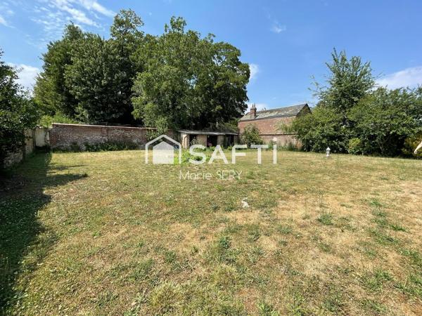 Rare sur le secteur - Terrain à bâtir proche commerces
