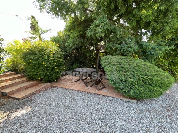 Propriété avec dépendances au coeur d’un jardin paysager– 230 m² habitables – À 10 min des plages des Sables-d'Olonne