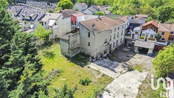 Maison 5 pièces de 156 m² à Romainville (93230)