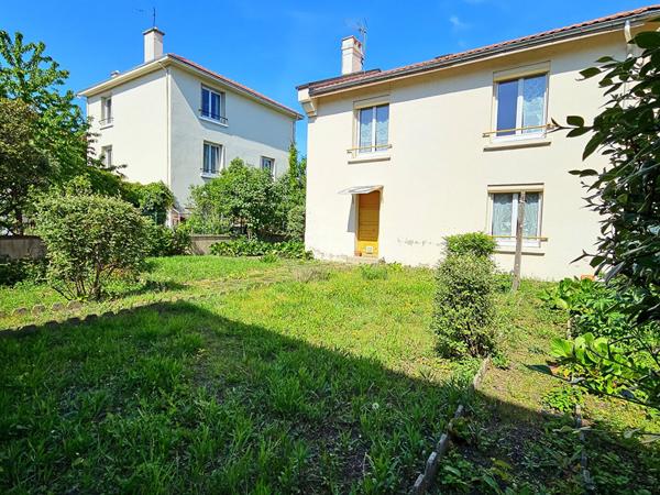 Maison 4 pièces avec jardin et garage à 5 min du tram - CLERMONT-FERRAND