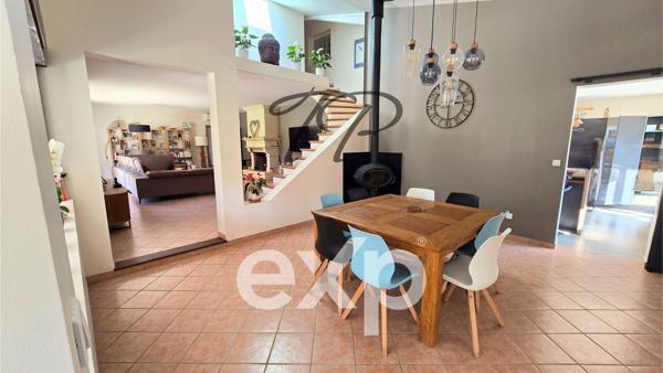 DOMAINE 2 HABITATIONS SUR 5 HECTARES DE TERRAIN