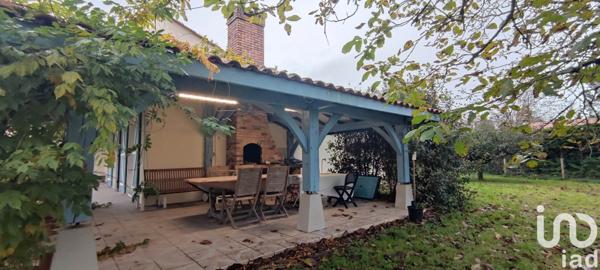 Maison à vendre 6 pièces 140 m² Saint-Antoine-de-Breuilh