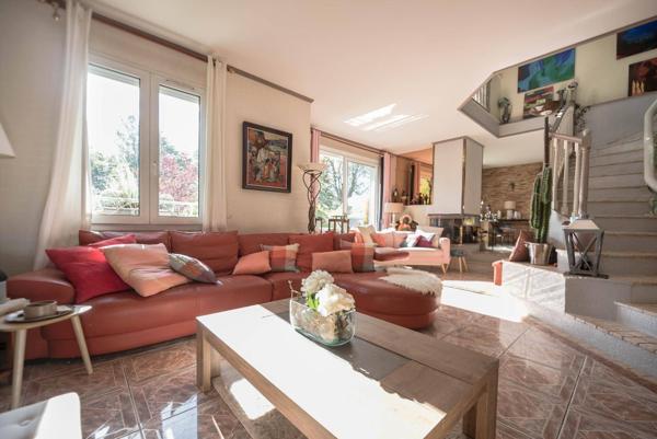 Maison à vendre - Sévrier 4 pièces de 200 m²
