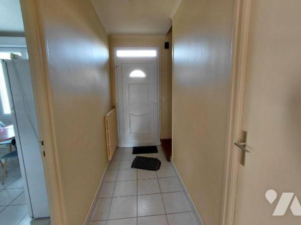 Maison 4 pièces à vendre, Pontivy (56300), Centre-ville,101 m², Jardin, Garage, Terrain 390 m²...