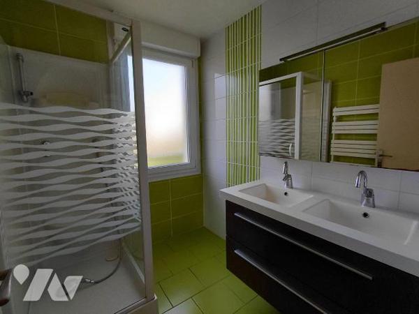 Maison 4 pièces à vendre, Pontivy (56300), Centre-ville,101 m², Jardin, Garage, Terrain 390 m²...