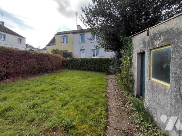 Maison 4 pièces à vendre, Pontivy (56300), Centre-ville,101 m², Jardin, Garage, Terrain 390 m²...