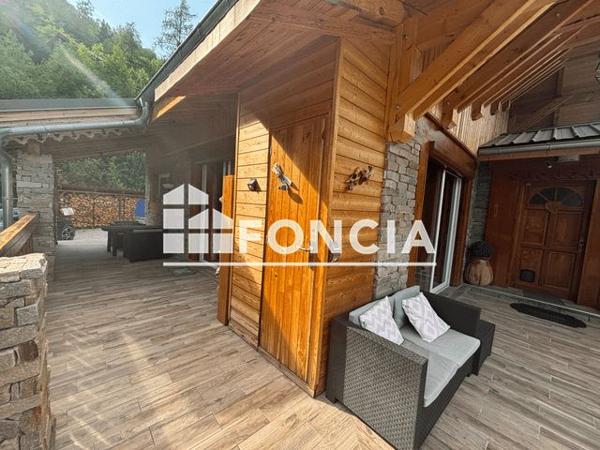 À vendre Maison 5 pièces 128 m² - Colmars 04370