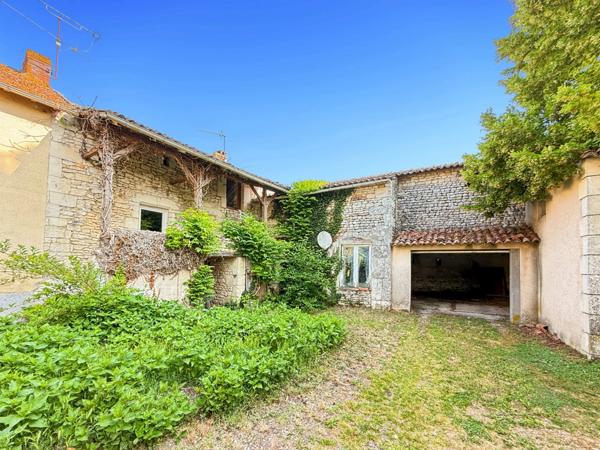 Dept de l'Indre & Loire (37) Maison de campagne à vendre 7 pièces JAULNAY (37)
