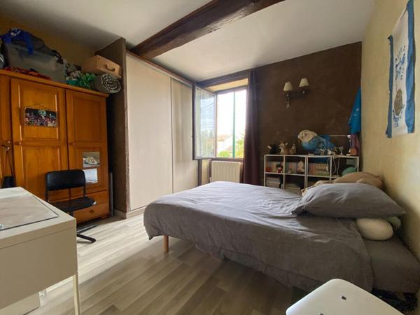 BARBENTANE, MdV ATYPIQUE SH 140M², 3 CHAMBRES, EXTERIEUR  35M²