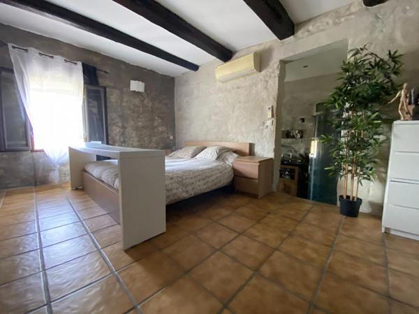 BARBENTANE, MdV ATYPIQUE SH 140M², 3 CHAMBRES, EXTERIEUR  35M²