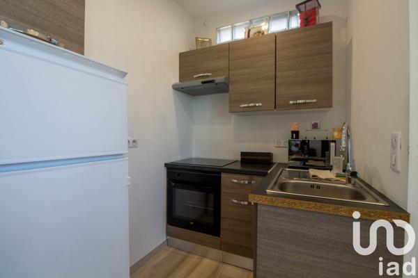 Maison 5 pièces de 135 m² à Cagnes-sur-Mer (06800)