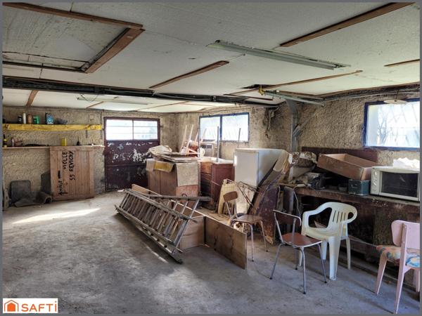 pavillon 4 chambres sur sous-sol complet