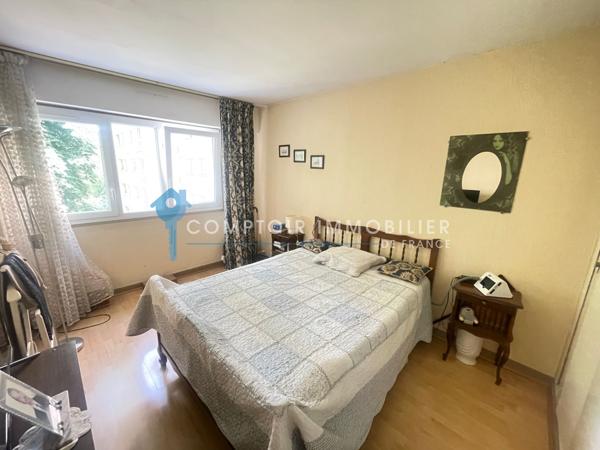 Appartement
                                                                                                                                                                                                                                                                                                                        4 pièce(s)                                                                                                                                                                                                          3 chambre(s)                                                                                                                                                                                                          79.4  m²