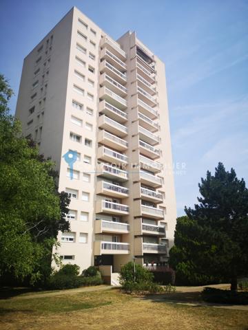 Appartement
                                                                                                                                                                                                                                                                                                                        4 pièce(s)                                                                                                                                                                                                          3 chambre(s)                                                                                                                                                                                                          79.4  m²