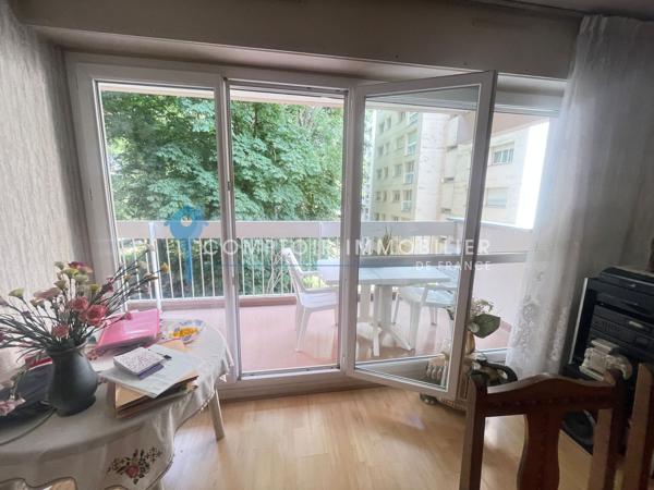 Appartement
                                                                                                                                                                                                                                                                                                                        4 pièce(s)                                                                                                                                                                                                          3 chambre(s)                                                                                                                                                                                                          79.4  m²