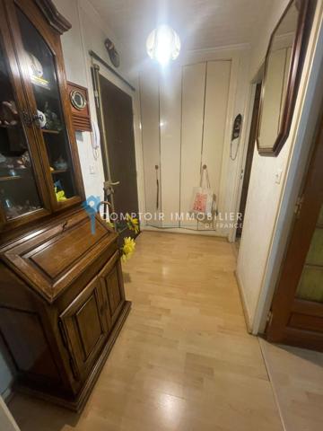 Appartement
                                                                                                                                                                                                                                                                                                                        4 pièce(s)                                                                                                                                                                                                          3 chambre(s)                                                                                                                                                                                                          79.4  m²