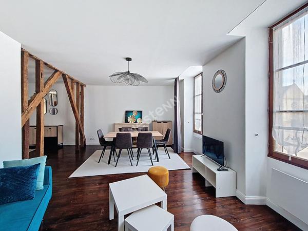 Charmant Appartement 3 Pièces à Louer à Poitiers Place Charles VII !