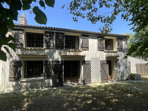 Maison  4 pièce(s)  2 chambre(s)  100 m²