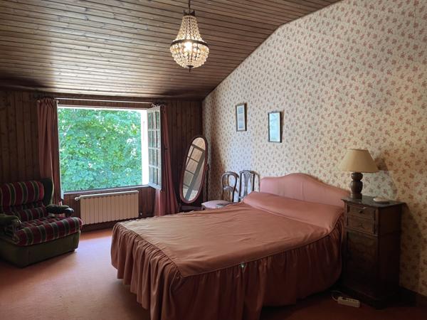 Maison  4 pièce(s)  2 chambre(s)  100 m²