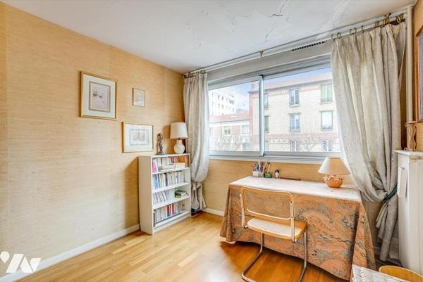 Appartement de 4 pièces avec large balcon plein sud