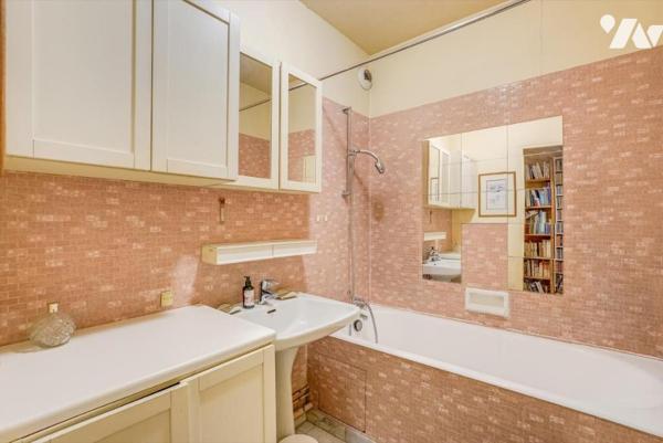 Appartement de 4 pièces avec large balcon plein sud