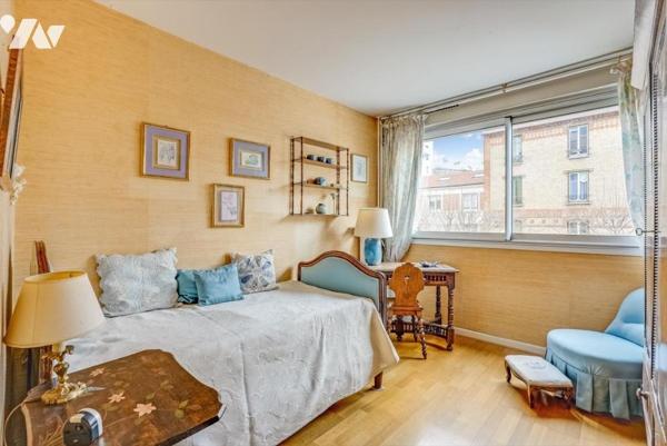 Appartement de 4 pièces avec large balcon plein sud