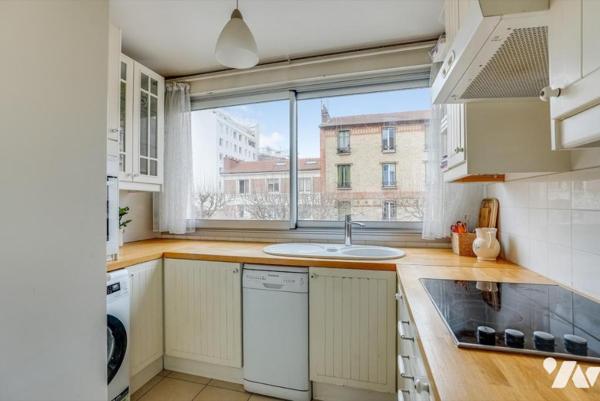 Appartement de 4 pièces avec large balcon plein sud
