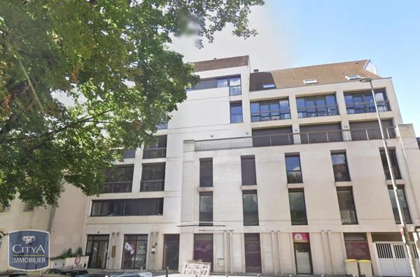 Appartement à louer 4 pièces 100.57m²